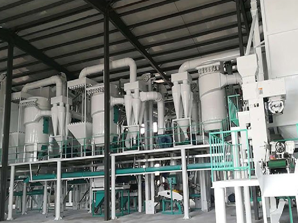 <a href=http://m.5dcampus.cn/product/6/ target=_blank class=infotextkey>玉米深加工機(jī)械</a>
